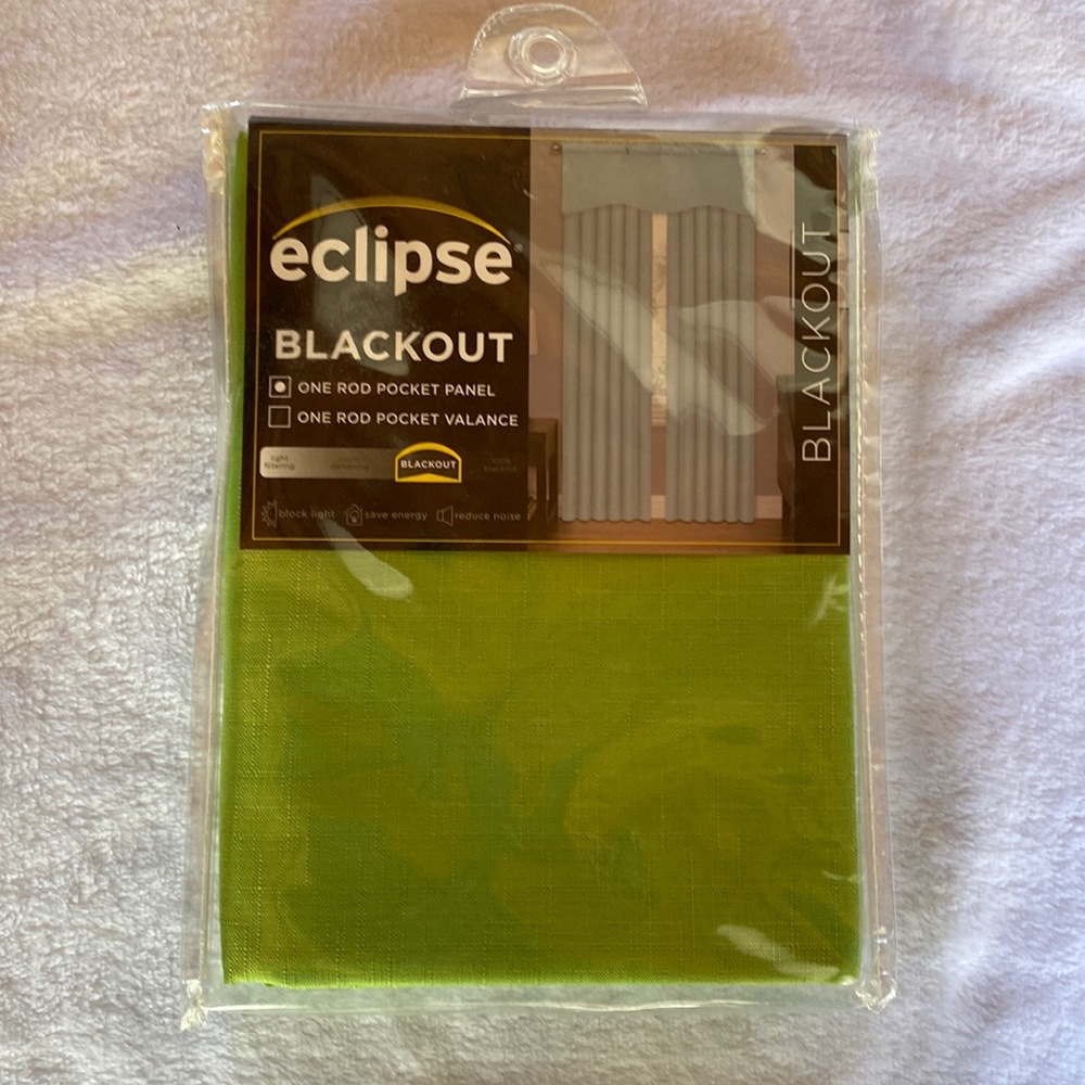 Blackout curtains lime green 42 x 54 in